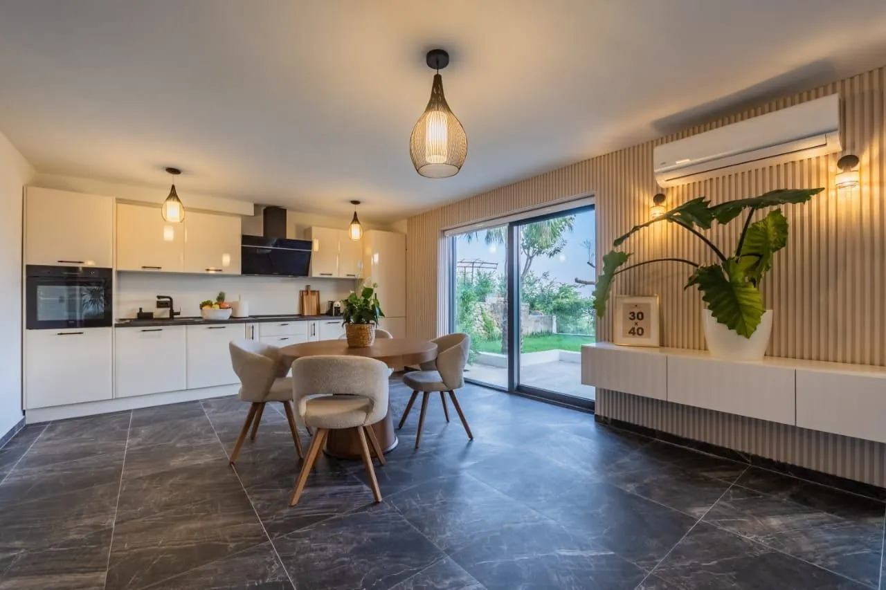 Prodaja, kuća, 300m², Budva, Crna Gora