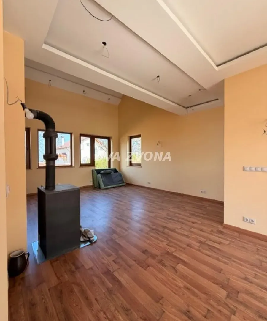 Prodaja, kuća, 144m², Čortanovci, Inđija