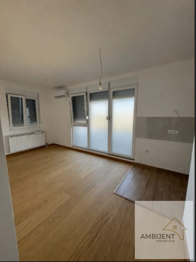 Prodaja, dvosoban stan, 54m², Ledine, Beograd