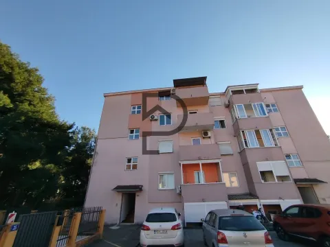 Prodaja, stan, 65m², Stari Aerodrom, Podgorica