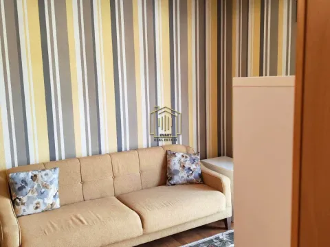 Rent, one bedroom apartment, 40m², Stari Aerodrom, Podgorica - image 1