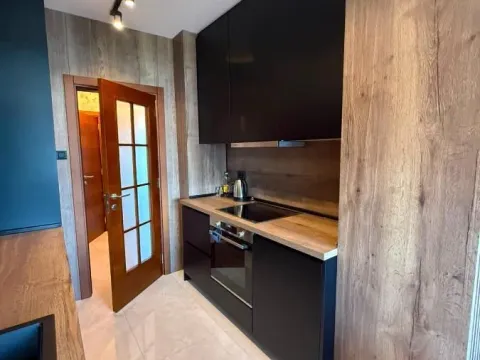 Rent, three bedroom apartment, 95m², Tuški Put, Podgorica - image 8