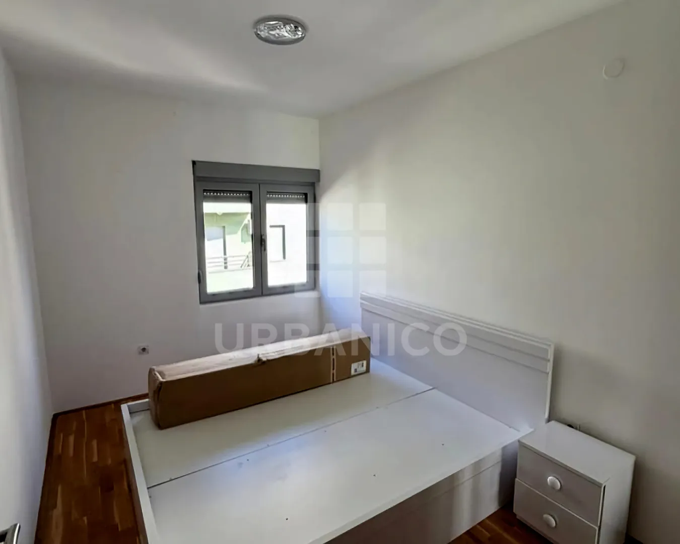 Prodaja, dvosoban stan, 44m², Krivi Most, Podgorica