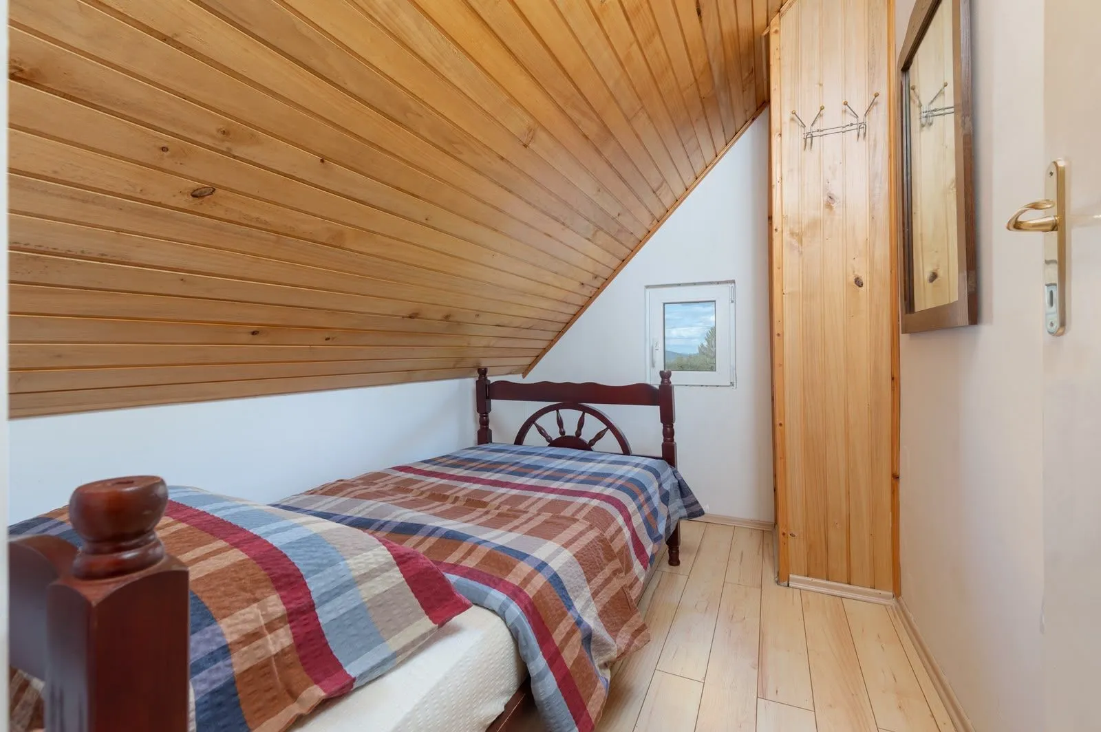 Prodaja, kuća, 200m², Žabljak, Crna Gora