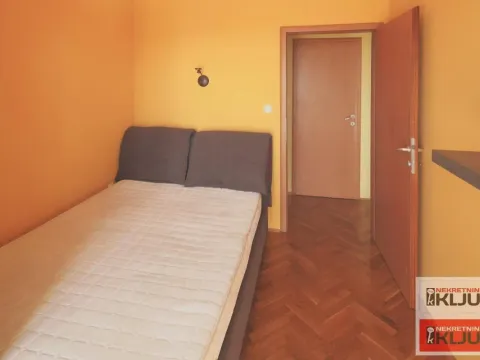 Sale, four bedroom apartment, 119m², Centar, Novi Sad - image 9