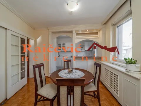 Rent, four bedroom apartment, 104m², Kalenić Pijaca, Vračar Sve Podlokacije - image 7