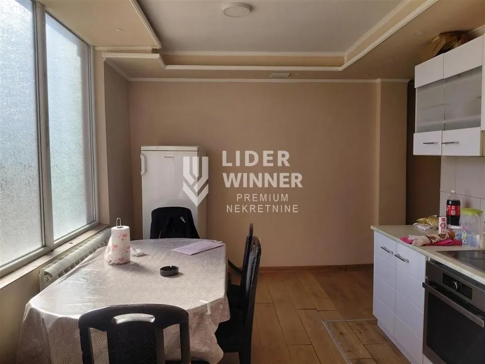 Sale, three bedroom apartment, 67m², Železnik, Beograd
