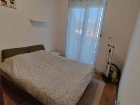 Izdavanje, jednosoban stan, 34m², Stari Aerodrom, Podgorica - image 8