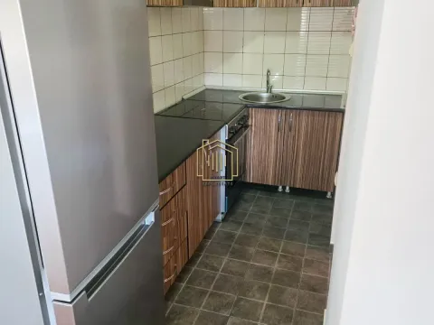 Izdavanje, dvosoban stan, 69m², Stari Aerodrom, Podgorica - image 7