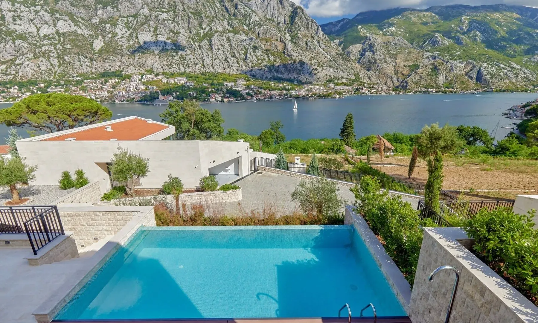 Sale, house, 456m², Prčanj, Kotor