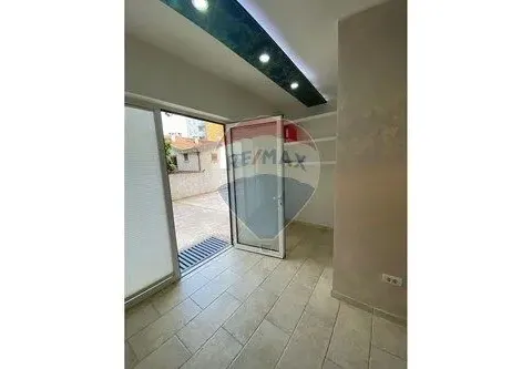 Izdavanje, poslovni prostor, 21m², Ljubović, Podgorica - image 5