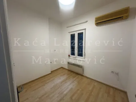 Rent, one bedroom apartment, 32m², Kalenić Pijaca, Vračar Sve Podlokacije - image 6