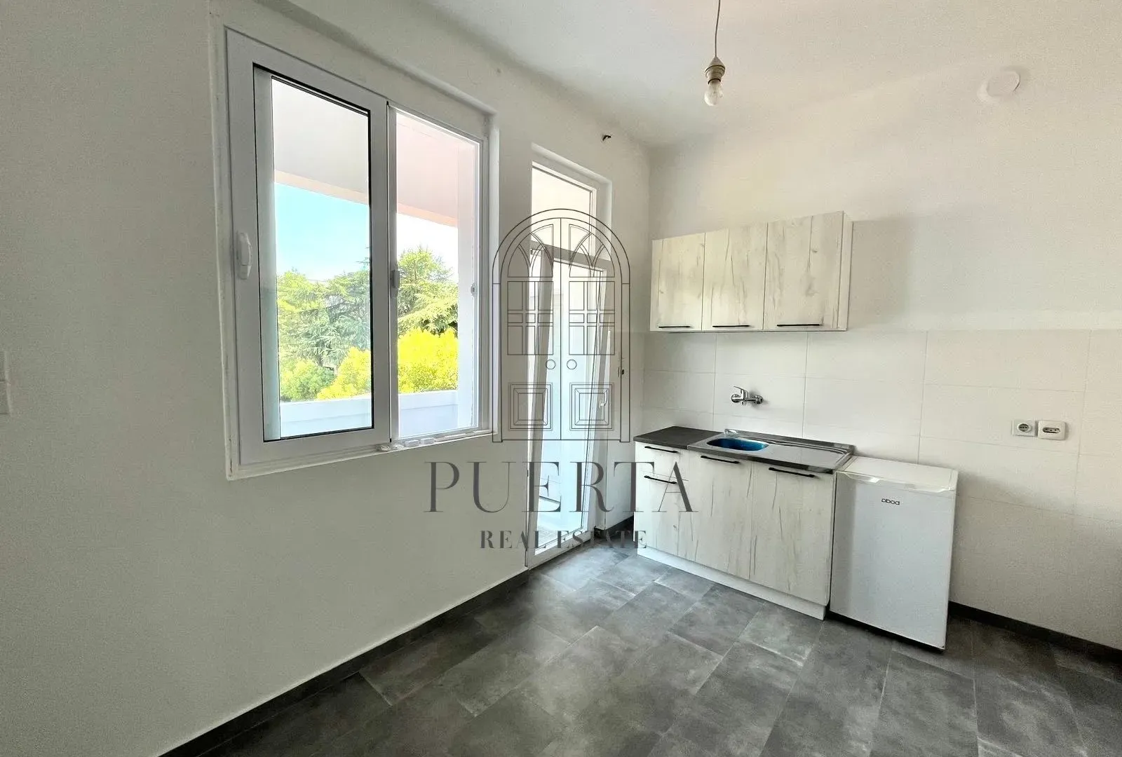 Rent, two bedroom apartment, 70m², Centar, Podgorica