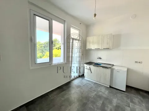 Rent, two bedroom apartment, 70m², Centar, Podgorica - image 2