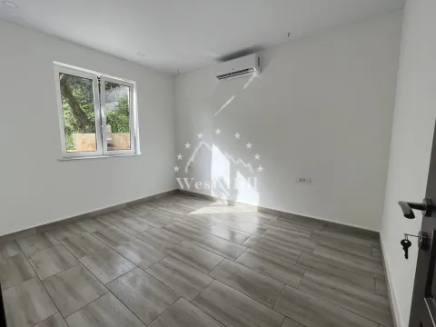 Prodaja, kuća, 155m², Bar, Crna Gora - image 8