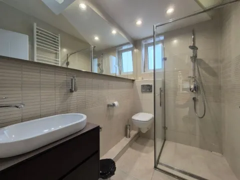 Izdavanje, četvorosoban stan, 144m², Gornji Dorćol, Dorćol Sve Podlokacije - image 9