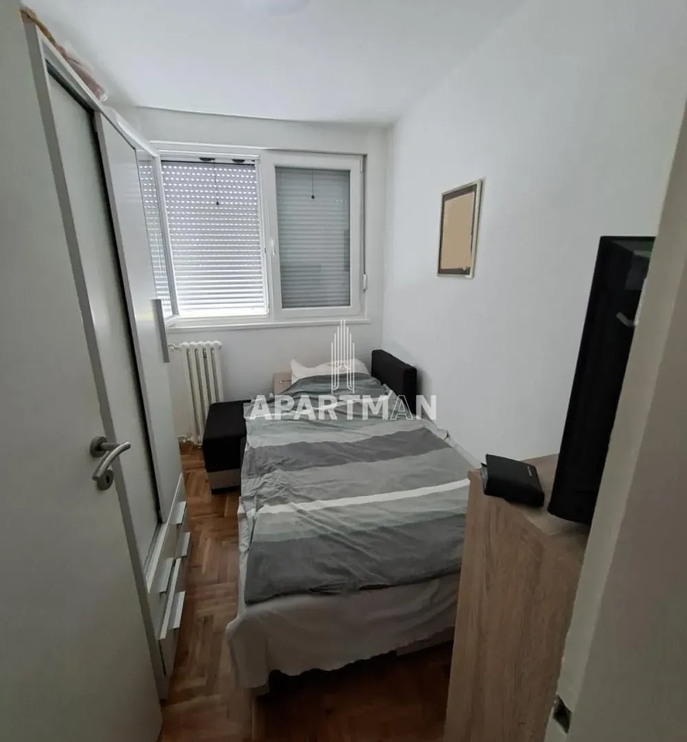 Prodaja, jednosoban stan, 41m², Novi Beograd Blok 1 Fontana, Novi Beograd Sve Podlokacije