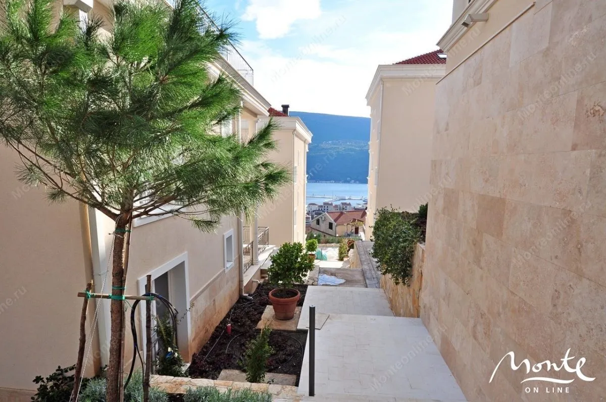Prodaja, trosoban stan, 133m², Herceg Novi, Crna Gora