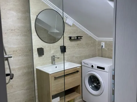 Prodaja, jednosoban stan, 54m², Stari Aerodrom, Podgorica - image 5