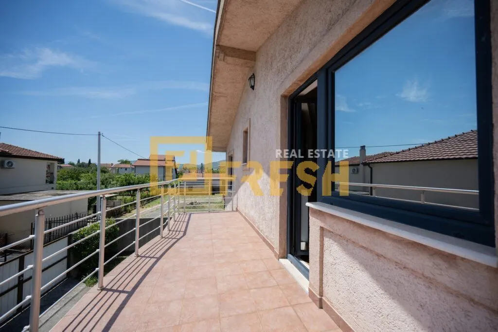 Rent, house, 150m², Gornja Gorica, Podgorica