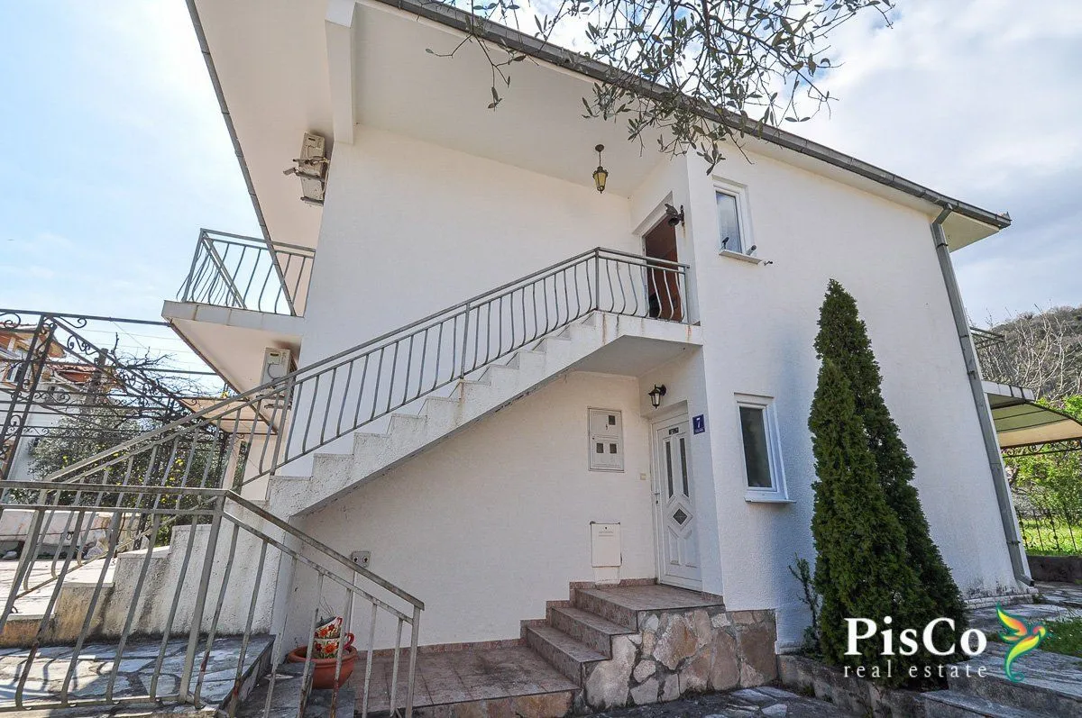 Prodaja, kuća, 181m², Herceg Novi, Crna Gora