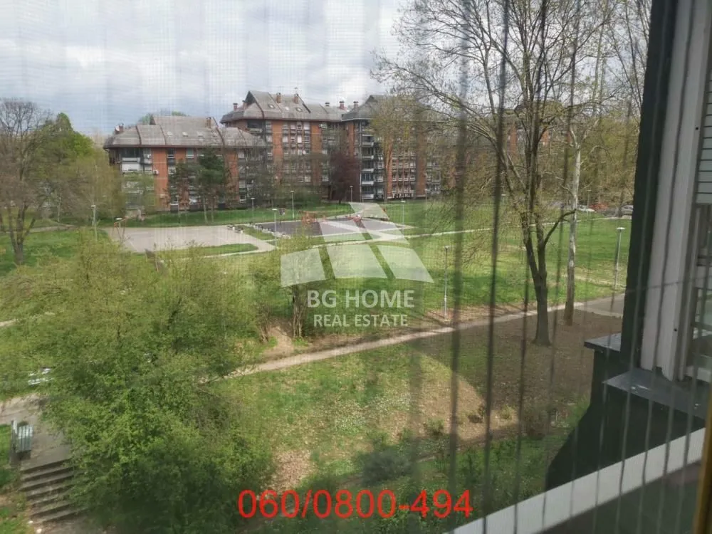 Prodaja, trosoban stan, 73m², Galenika, Beograd