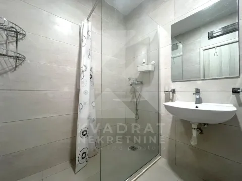 Rent, one bedroom apartment, 50m², Ljubović, Podgorica - image 9
