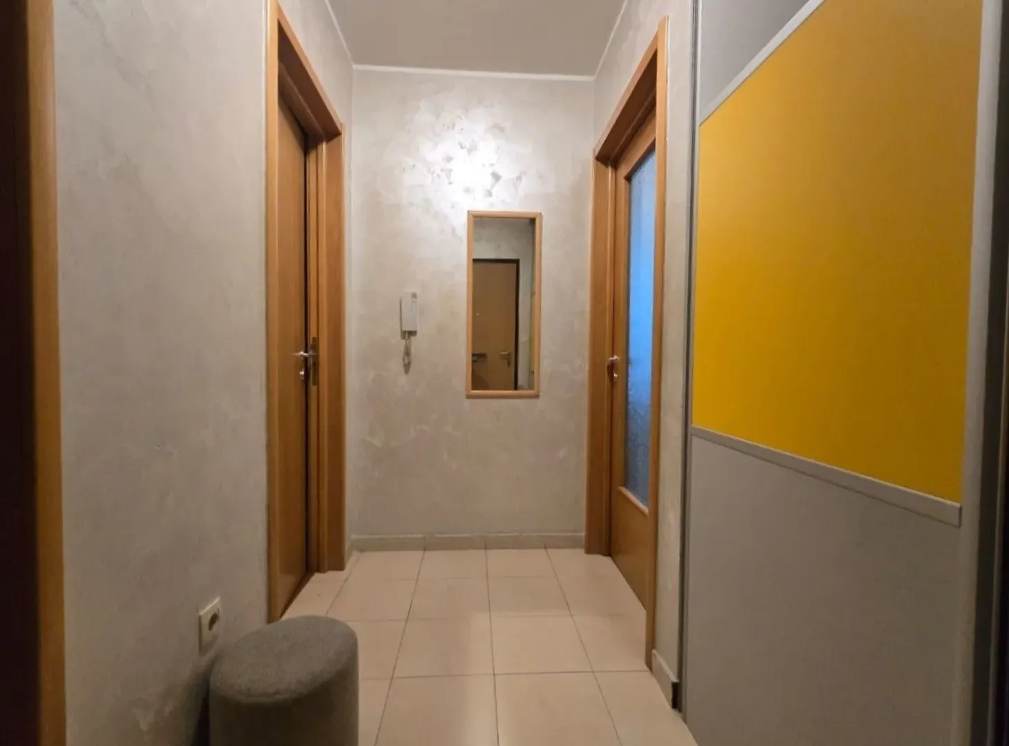 Prodaja, dvosoban stan, 70m², Stari Aerodrom, Podgorica