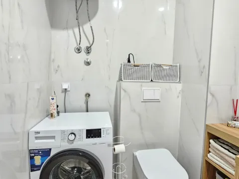 Rent, one bedroom apartment, 57m², Bečići, Budva - image 9