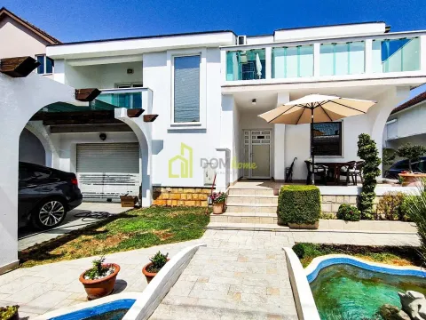 Sale, house, 200m², Masline, Podgorica - image 3