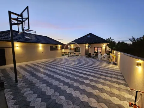 Sale, house, 165m², Petrovaradin, Novi Sad - image 52