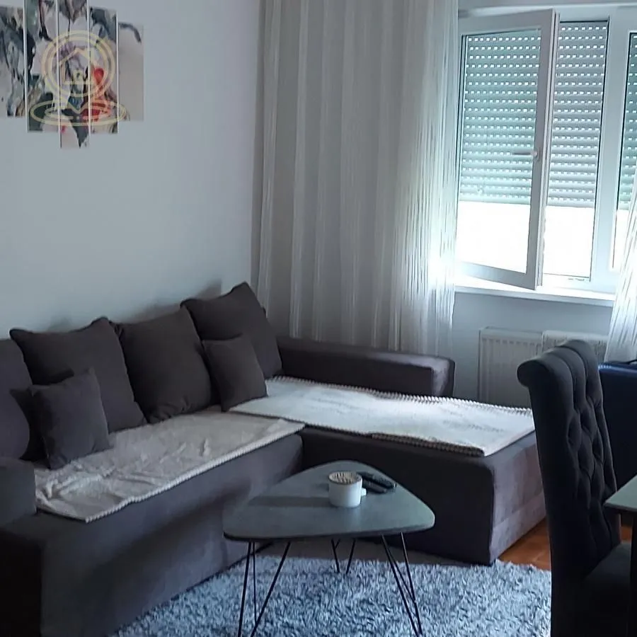 Izdavanje, jednosoban stan, 36m², Grbavica, Novi Sad Sve Podlokacije