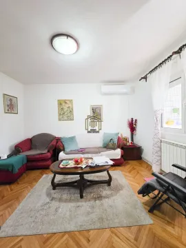 Prodaja, kuća, 115m², Tološi, Podgorica - image 2