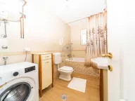 Izdavanje, trosoban stan, 100m², Donja Gorica, Podgorica - image 11