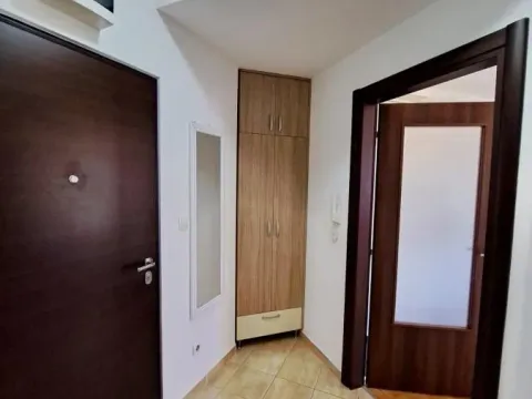 Rent, apartment, 43m², Stari Aerodrom, Podgorica - image 6