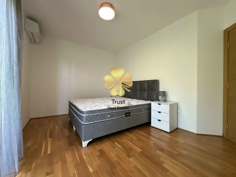 Izdavanje, trosoban stan, 110m², Gorica C, Podgorica - image 11