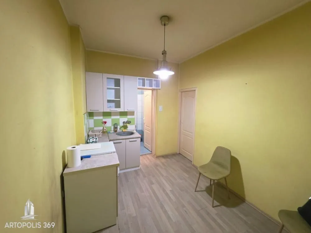 Prodaja, dvosoban stan, 33m², Zemun Sve Podlokacije, Beograd