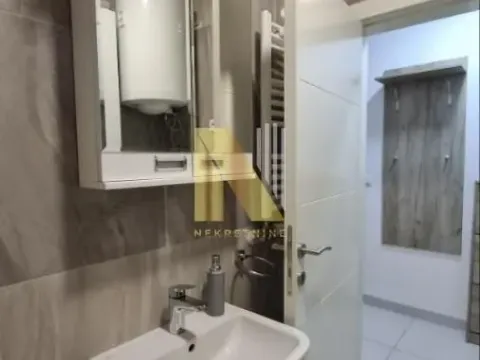 Izdavanje, jednosoban stan, 38m², Rotkvarija, Novi Sad Sve Podlokacije - image 8