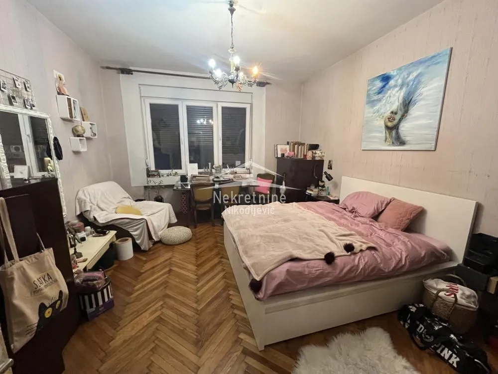 Prodaja, četvorosoban stan, 97m², Centar Sve Podlokacije, Beograd