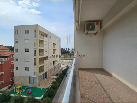 Sale, two bedroom apartment, 78m², Šušanj, Bar - image 3
