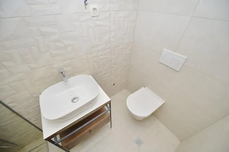 Prodaja, četvorosoban stan, 123m², Herceg Novi, Crna Gora