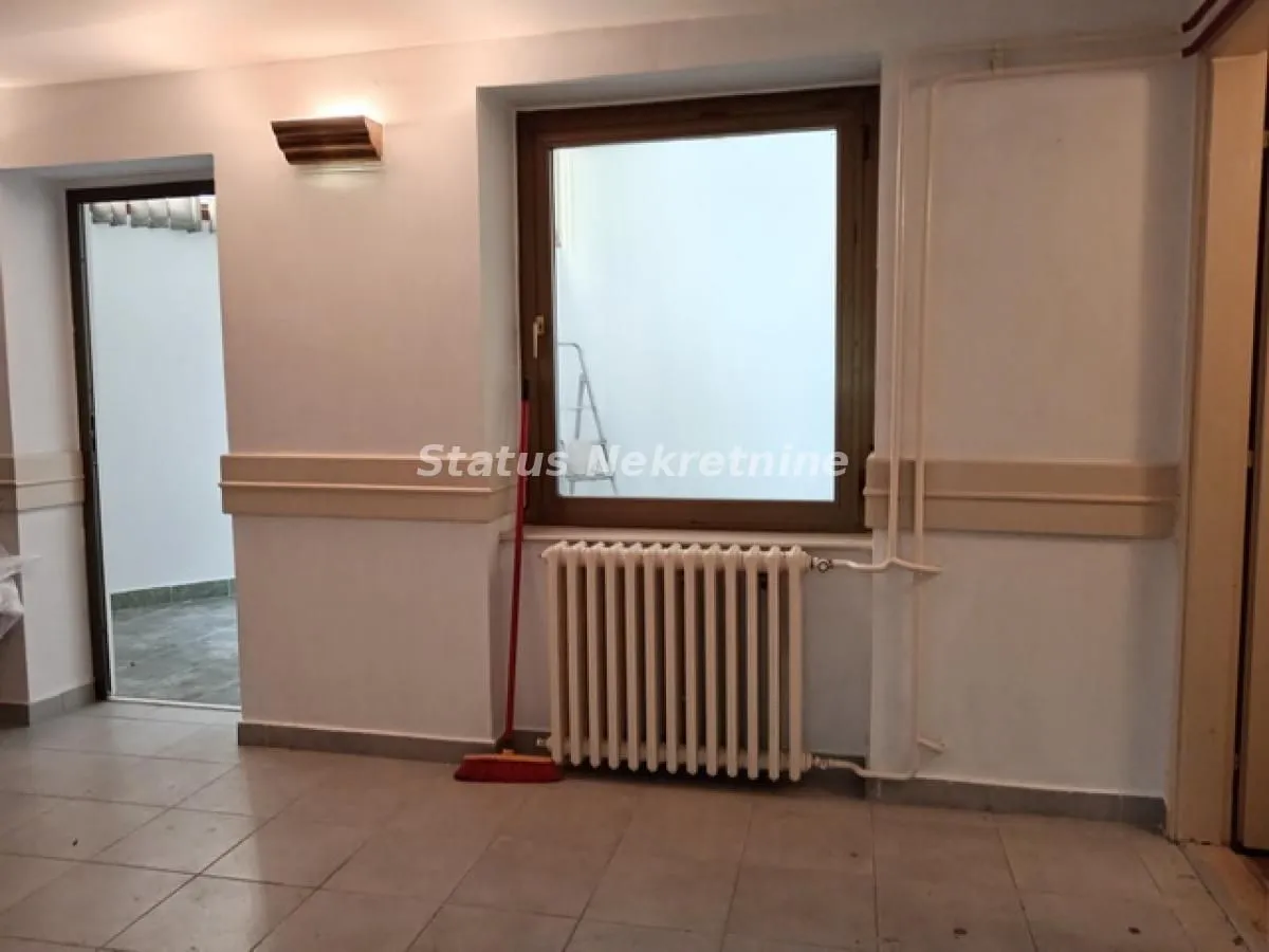Sale, office space, 84m², Stari grad, Novi Sad