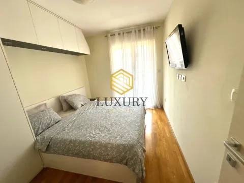 Izdavanje, jednosoban stan, 43m², City Kej, Podgorica - image 2