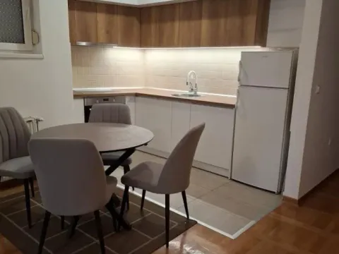 Izdavanje, jednosoban stan, 50m², Grbavica, Novi Sad Sve Podlokacije - image 9