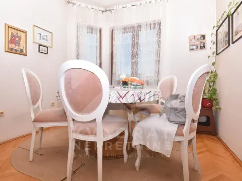 Prodaja, trosoban stan, 108m², Malo Brdo, Podgorica - image 4