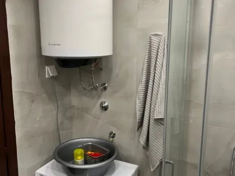 Izdavanje, dvosoban stan, 80m², Budva, Crna Gora - image 9