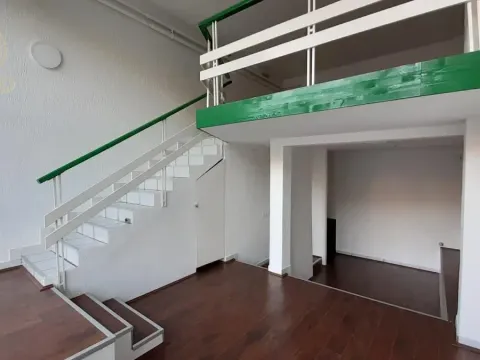 Poslovni prostor in Novo naselje