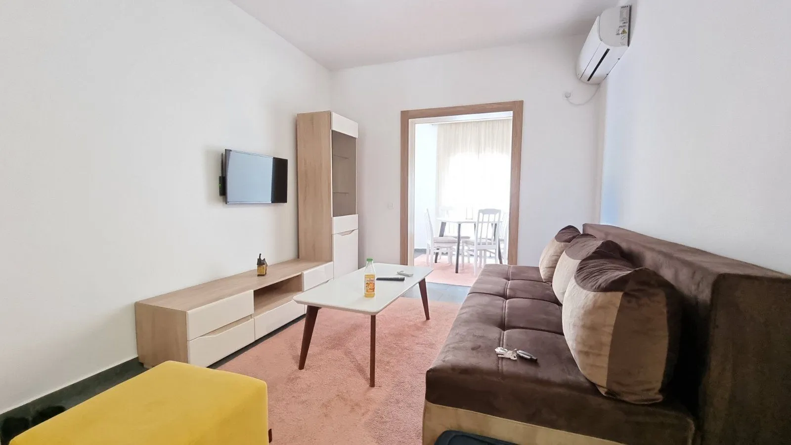 Izdavanje, jednosoban stan, 37m², Lastva Grbaljska, Kotor