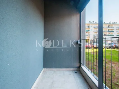 Rent, three bedroom apartment, 81m², Vezirov Most, Podgorica - image 11