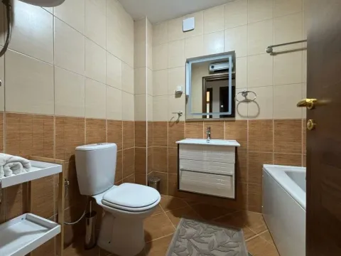 Rent, two bedroom apartment, 78m², City Kvart, Podgorica - image 10
